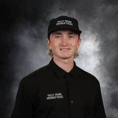 Riley McMahon
