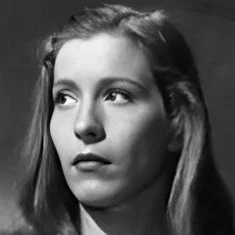 Yvette Etiévant
