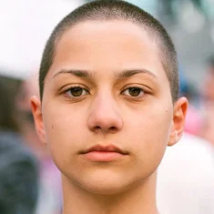 X González
