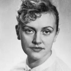 Нина Агапова