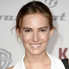 Tara Fischer