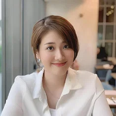 Gloria Tang