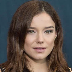 Hanna Mangan Lawrence