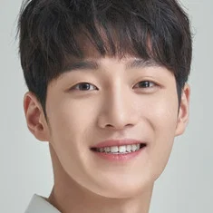 Jin Geon-woo