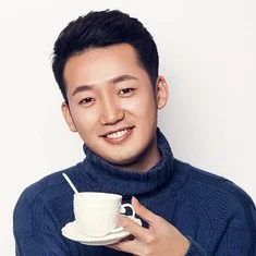 Zhang Yuening