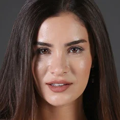 Feride Hilal Akın