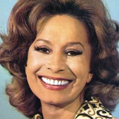 Cleyde Yáconis