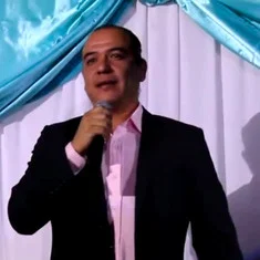 Alex Gil