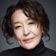 Yoon Suk-hwa