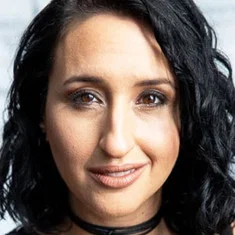 Samia Mounts