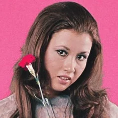 Mari Henmi