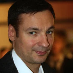 Павел Санаев