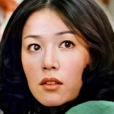 Miwako Onaya