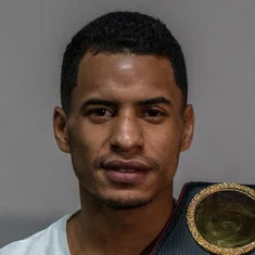 Carlos Canizales