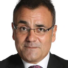 Mesut Yar