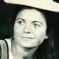 Sarah-Jane Holm