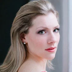 Jennifer Holloway