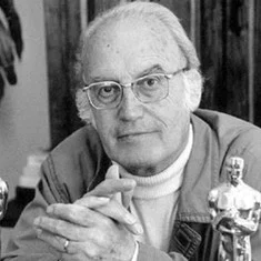 Gil Parrondo