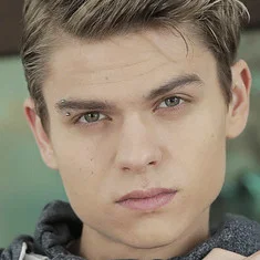 Titus Snow