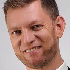 Олег Вебер