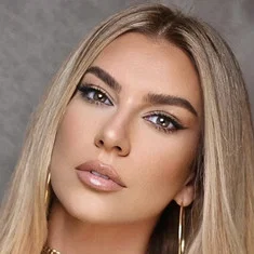 Leonora Jakupi