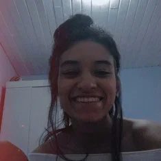 Elaine Santos