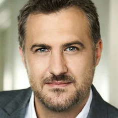 Brad Hills
