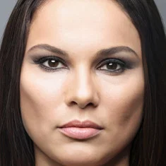 Özge Bent