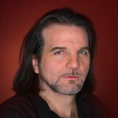 Zoltán Nyári