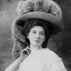 Suzanne Goldstein