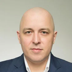Владимир Кисаров