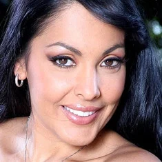 Nina Mercedez