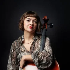Neyla Pekarek