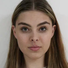 Julie Louthanová