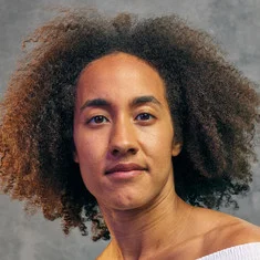 Corina Kwami