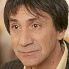 Александр Васильев