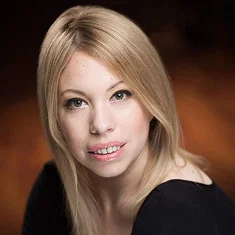Lauren McGibbon