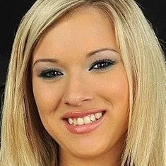 Chrystal Lee