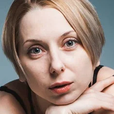 Янина Лакоба