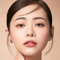 Polly Lau