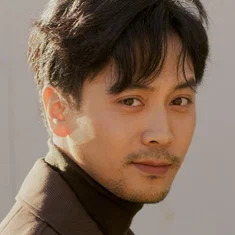 Yang Yi