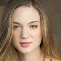 Sarah Blades