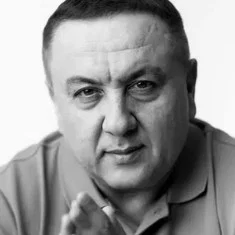 Рустам Сагдиев