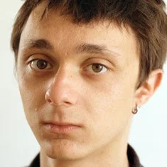 Enzo Pernet