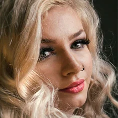 Sierra Loxton