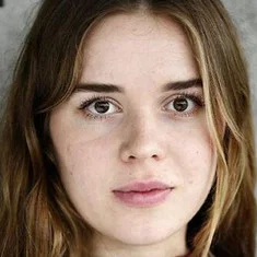 Laura Kjær