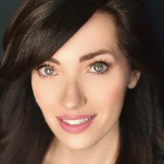 Tara Andrea