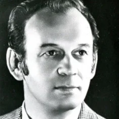 Валентин Макаров