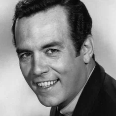 Pernell Roberts