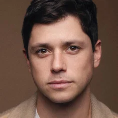 Raviv Ullman